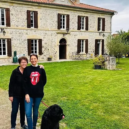 Le Clos Cecile'ann 3*