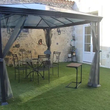 Le Clos Cecile'ann Bed and Breakfast